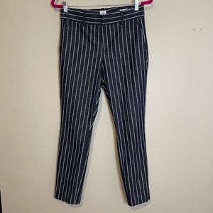 GAP Navy Stripe Signature Skinny Ankle Pant | B12